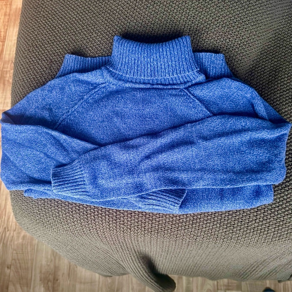 Women’s Blue Turtleneck Sweater